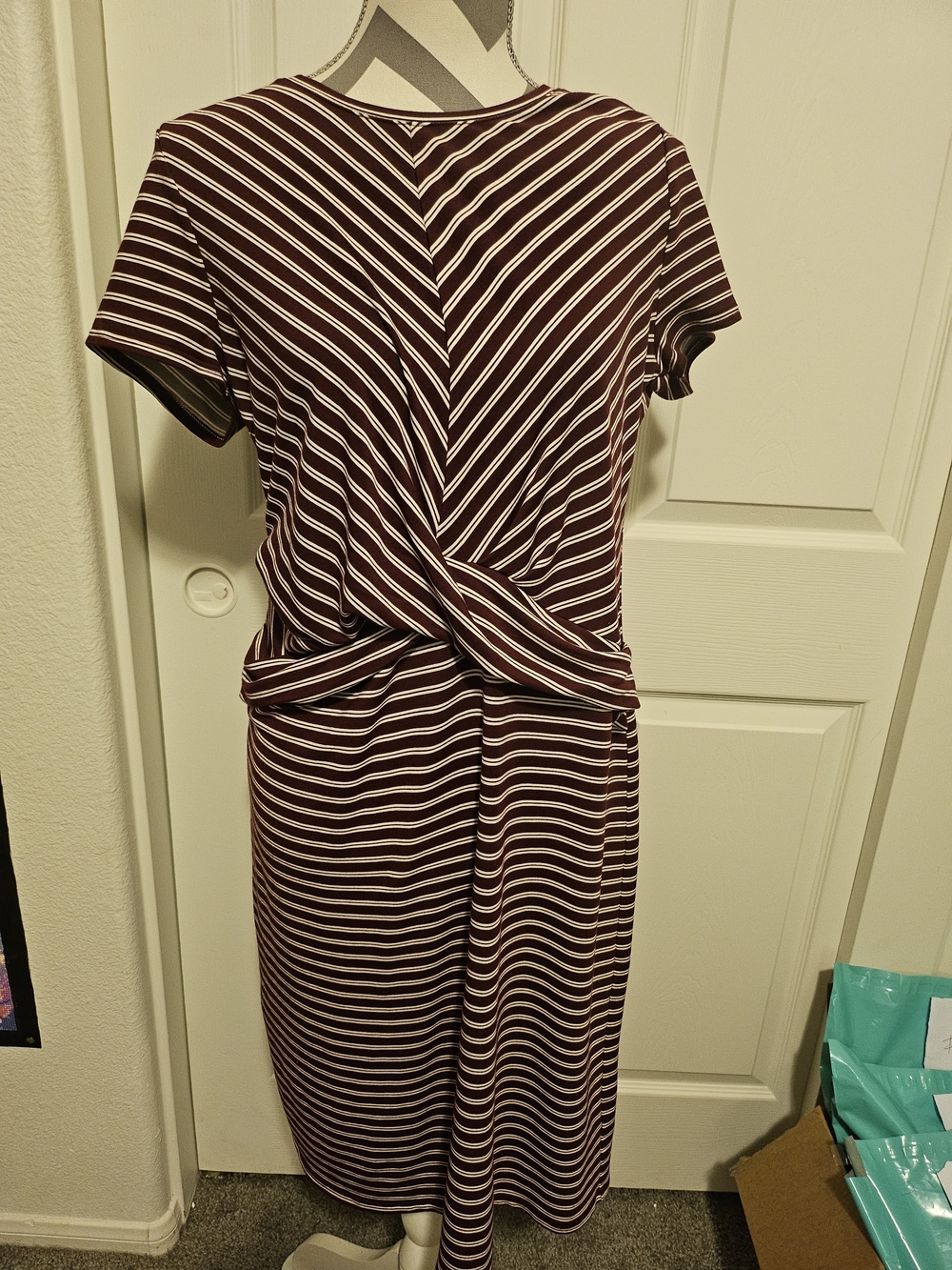 Liz Claiborne Maroon & White Striped Twist-Back Midi Dress